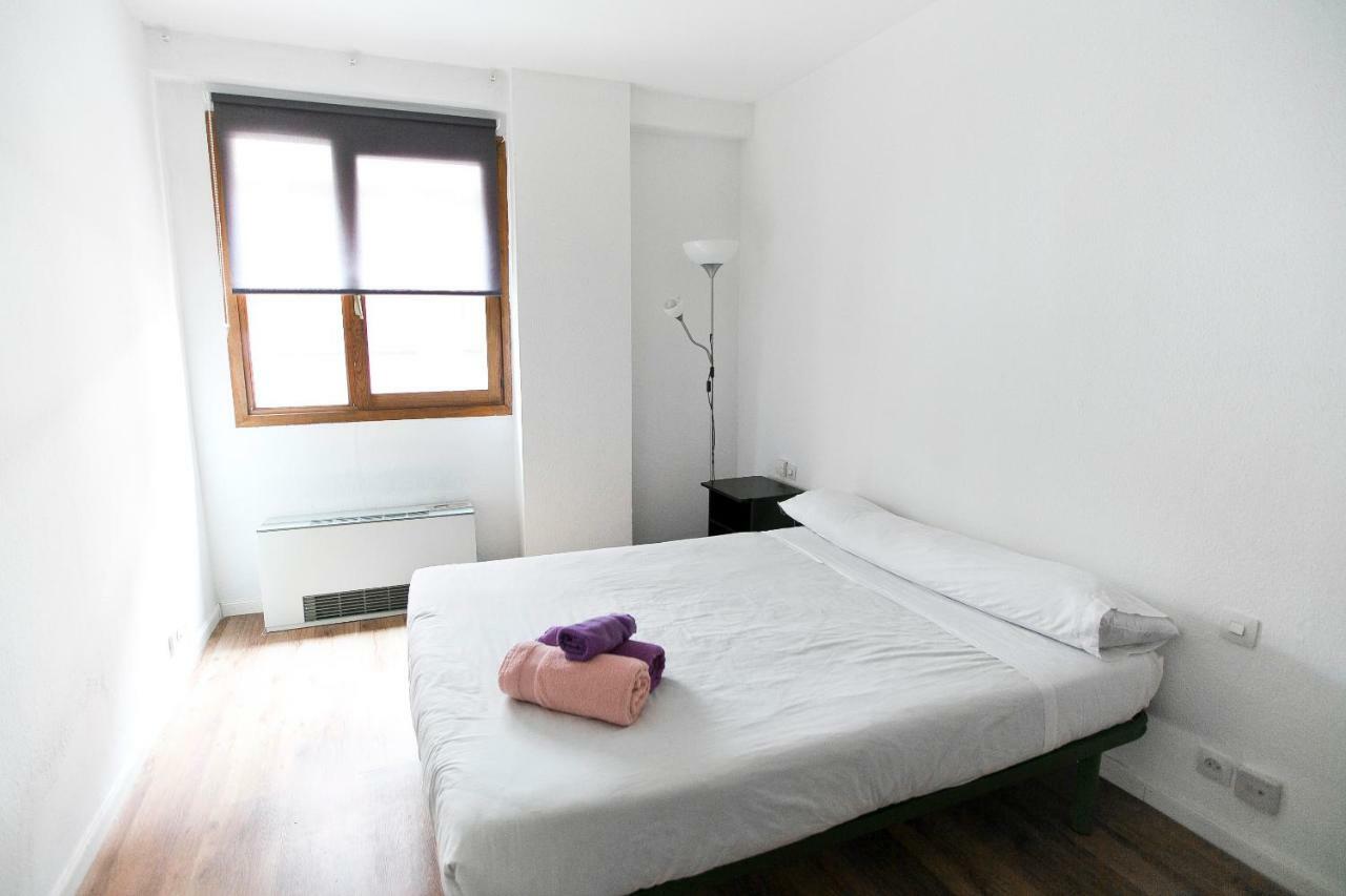 Apartamento San Bernardo Madrid Exterior foto